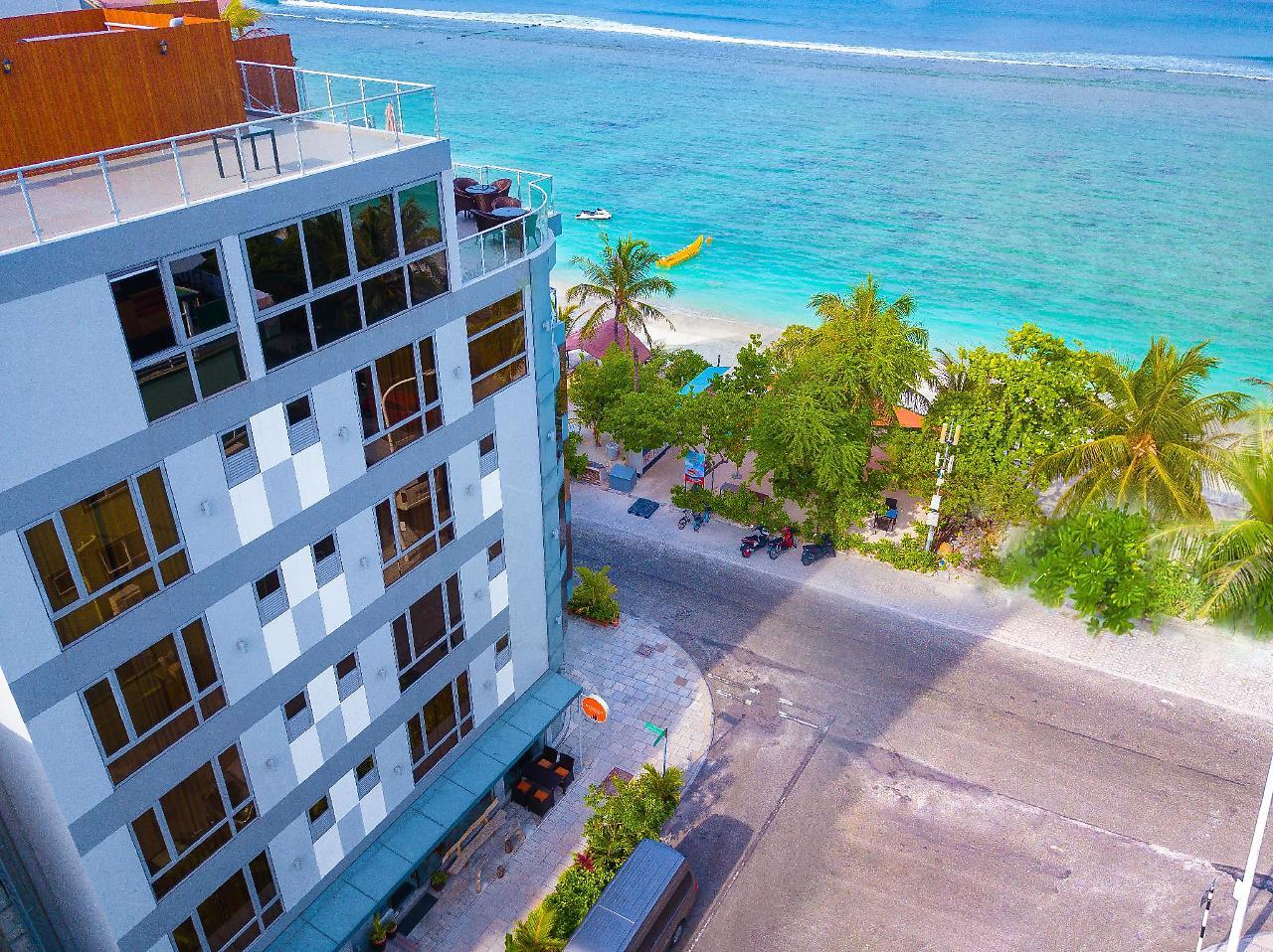 Paralian Hulhumale' Hotel Exterior photo